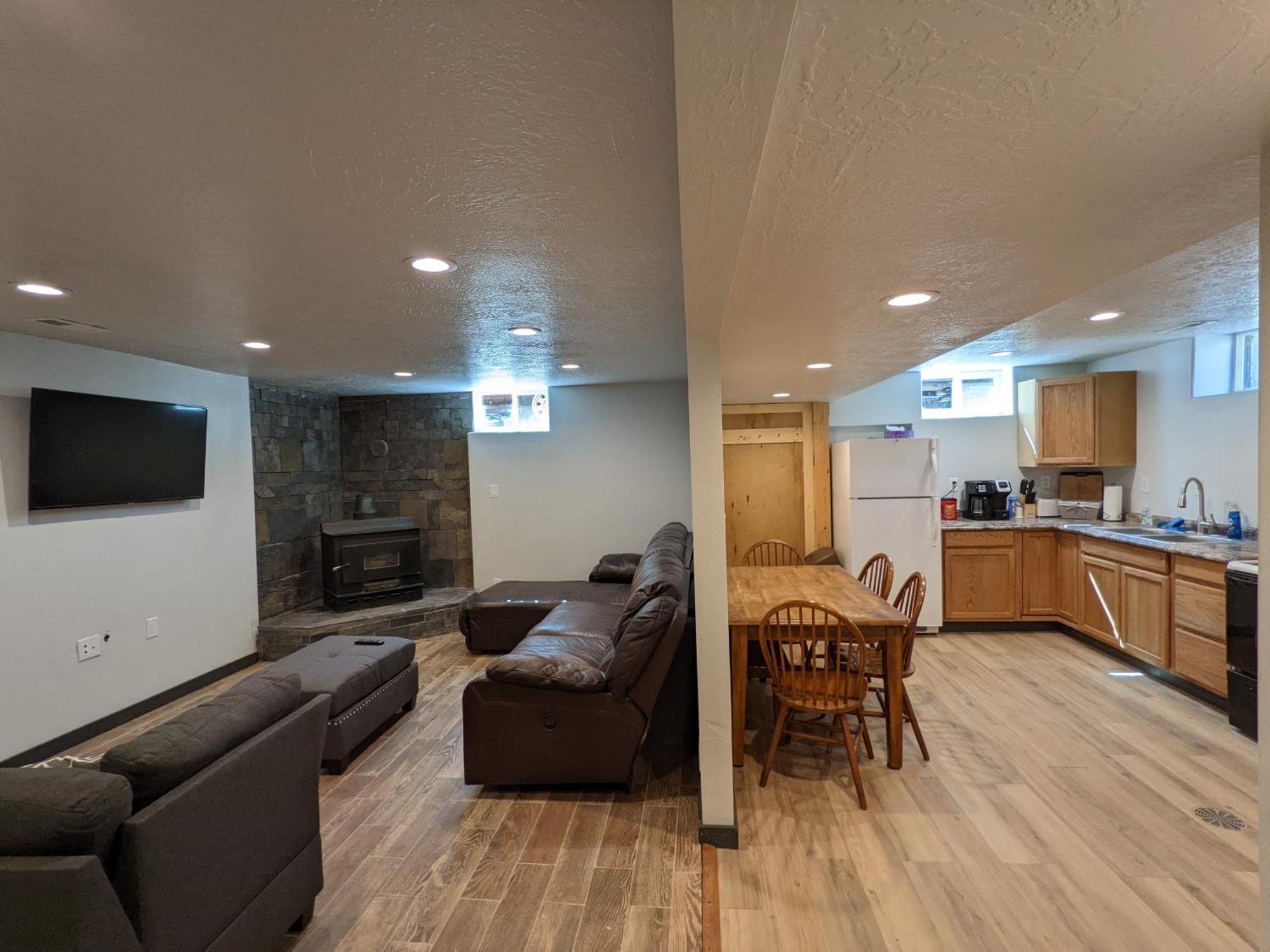 Canyon Coze - Ski, Board, Sled, Bike, Hike Apartment Ogden Exterior photo